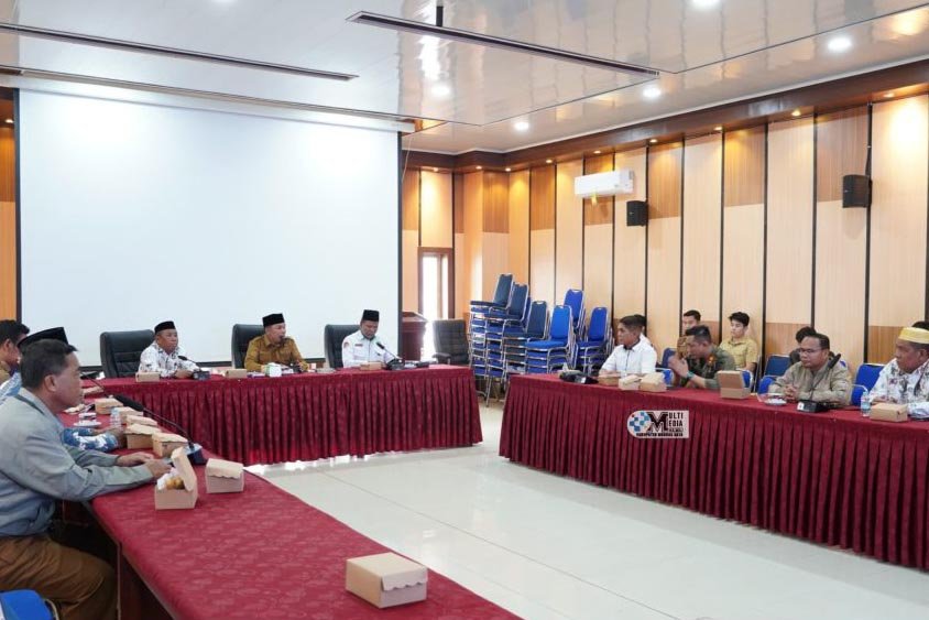 Pembentukan Badan Pengelola Masjid Agung Al-Istiqlal Puruk Cahu