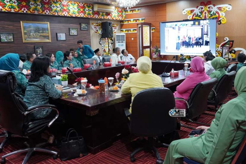 Wakil Ketua TP-PKK Mura Ikuti Peringatan HAN dan HARGANAS Secara Virtual