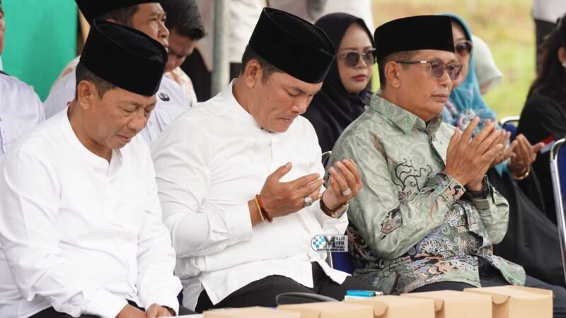 Bupati dan Wabup Lepas Peserta Pawai Ta’aruf STQ Ke – XII Tingkat Kabupaten Murung Raya