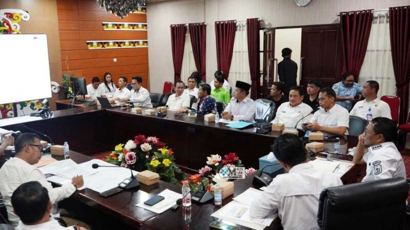 Bupati Murung Raya Heriyus Pimpin Langsung Rapat Monev Pembangunan