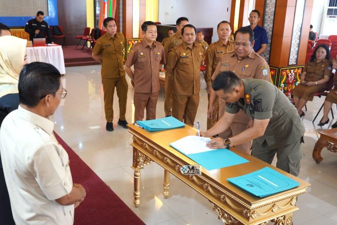 Sertijab Pejabat Pimpinan Tinggi Pratama Kabupaten Murung Raya