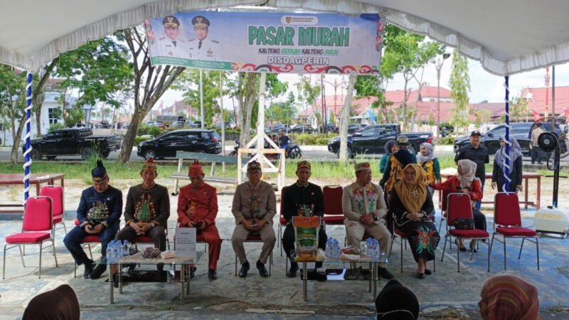 Peringati Hari Jadi Mura Ke-23, Pemprov Kalteng Bersama Pemkab Bagikan Ribuan Paket Sembako