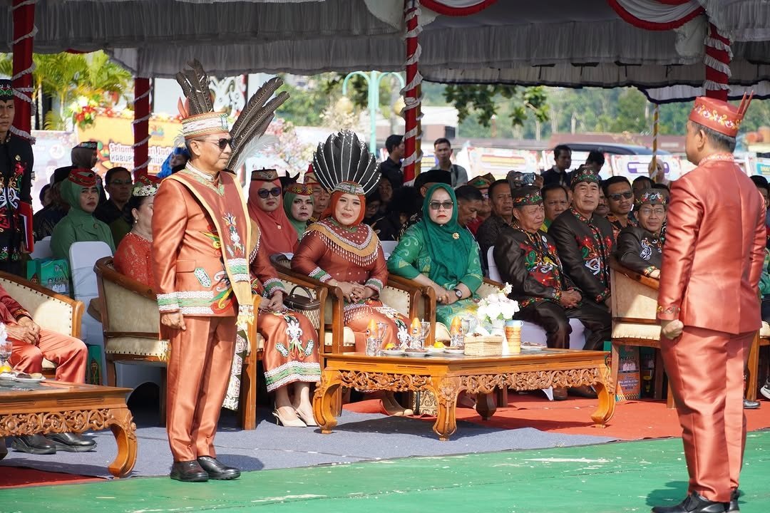 Pimpin Upacara Peringatan Hari Jadi Kabupaten Mura Ke-23, Ini Harapan Bupati Heriyus