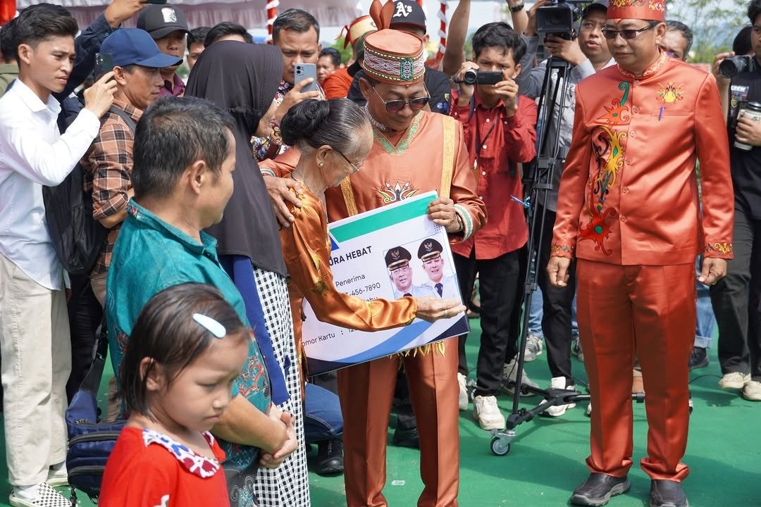 Peringati Hari Jadi Ke-23, Bupati dan Wakil Bupati Launching Program Mura Hebat