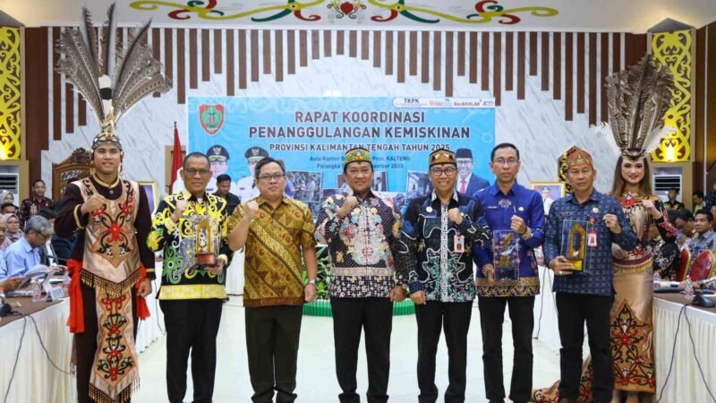 Berhasil Turunkan Tingkat Kemiskinan, Pemkab Murung Raya Raih Penghargaan