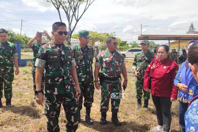 Kunker Ke  Mura, Irdam XXII/TB Brigjen TNI Triwahyu Mutaqin Akbar Tinjau Sejumlah Fasilitas TNI
