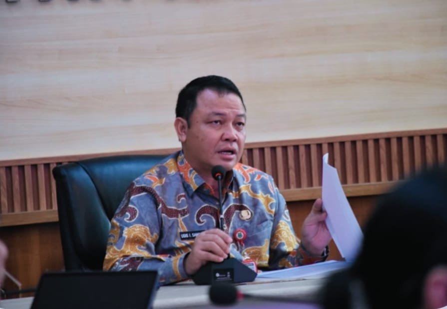 Sekda Kapuas Pimpin Rapat Evaluasi Kinerja Perumdam Tirta Pambelom Triwulan IV