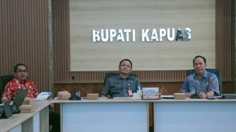 Sekda Kapuas Pimpin Rapat Finalisasi Laporan Pro-SN 2025