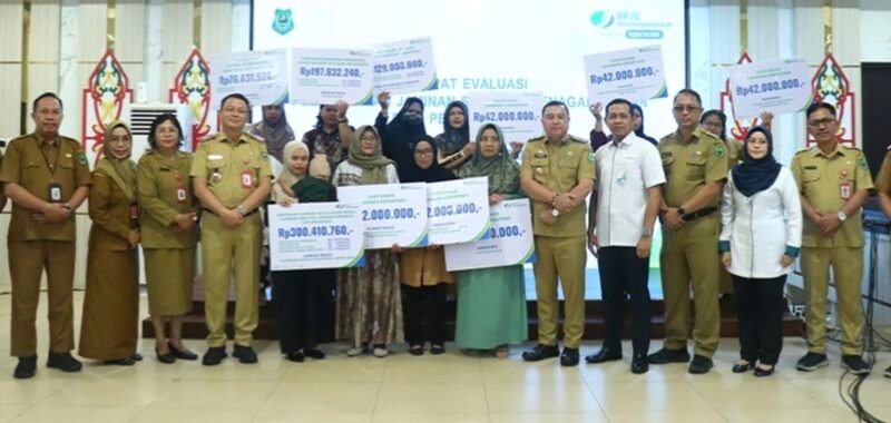 Pemkab Kapuas Gelar Rapat Evaluasi Pelaksanaan Jaminan Sosial Ketenagakerjaan bagi Pekerja Rentan
