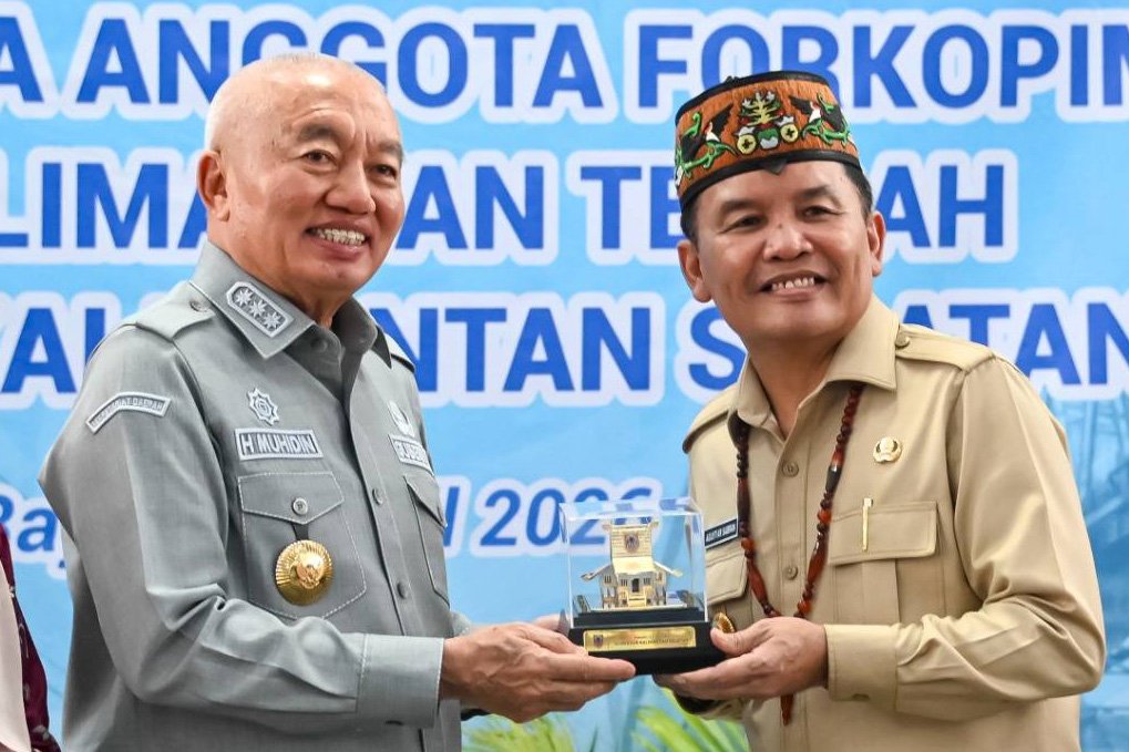 Gubernur Kalteng Gelar Silaturahmi dan Ramah Tamah Sambut Gubernur Kalsel Beserta Anggota Forkopimda
