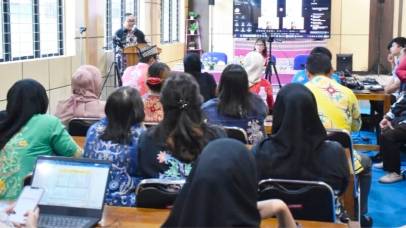 Disdukcapil Kapuas Luncurkan Aplikasi Pelayanan Berbasis WhatsApp SIMPEL WA