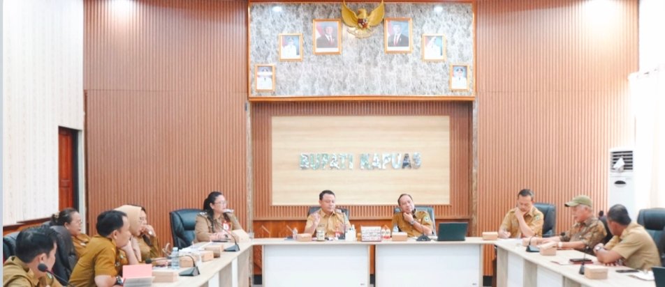 Sekda Kapuas Pimpin Rakor Pengembangan Jalan dan Pembahasan Aset Daerah
