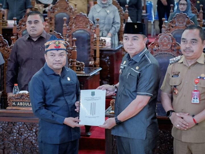 DPRD Kapuas Gelar Rapur Penyampaian Rekomendasi LKPJ Bupati Tahun 2025