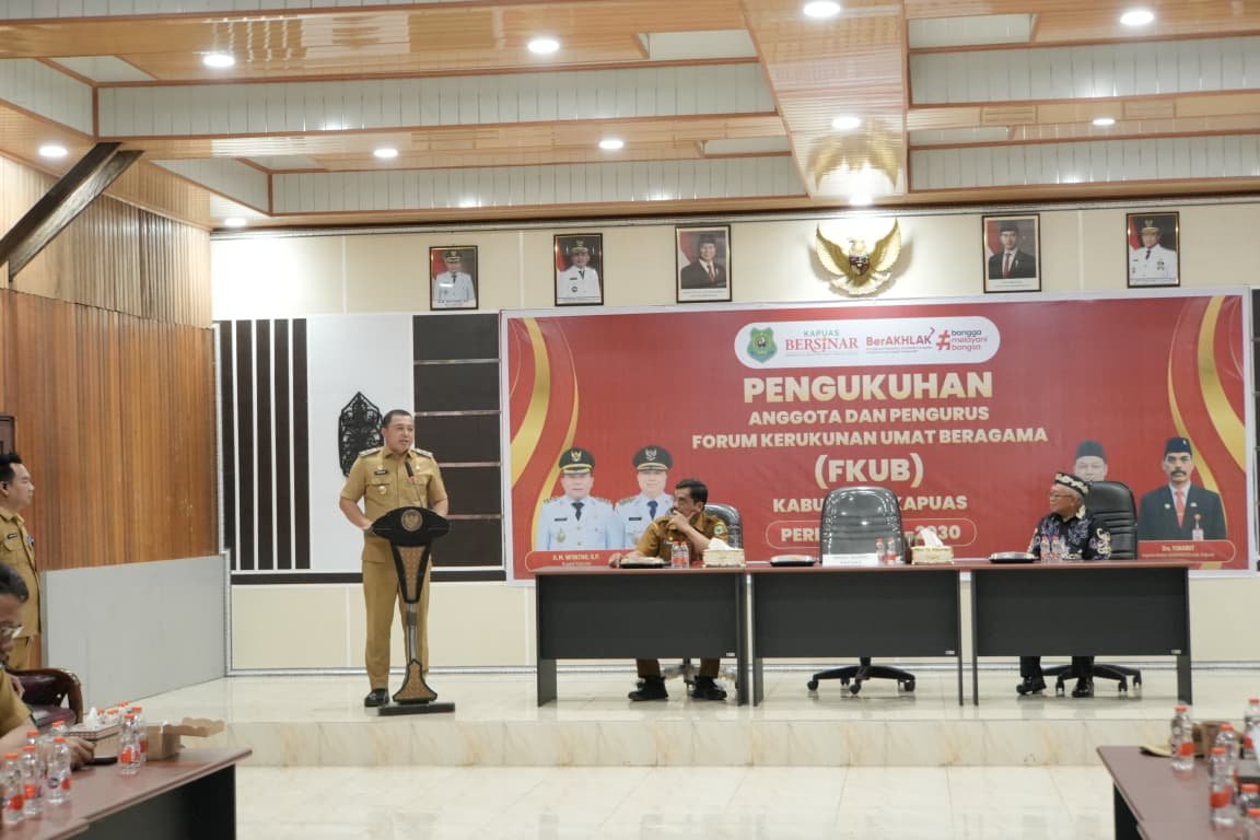 Wabup Kapuas Hadiri dan Kukuhkan Pengurus FKUB Periode 2026–2030