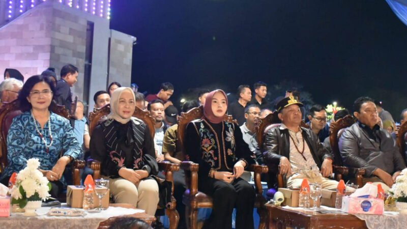 Masyarakat Sambut Antusias Digelarnya Kembali Huma Betang Night