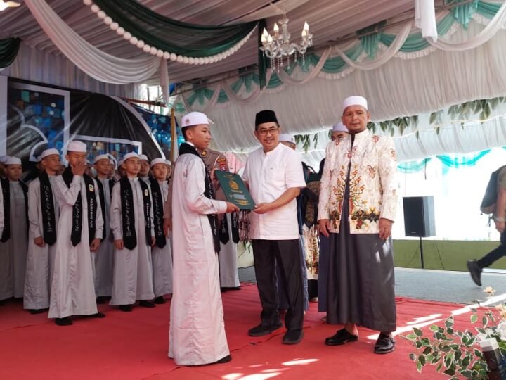 Harlah dan Ikhtitam Al Muhajirin Antang, 254 Santri Tahun Ini Dinyatakan Lulus