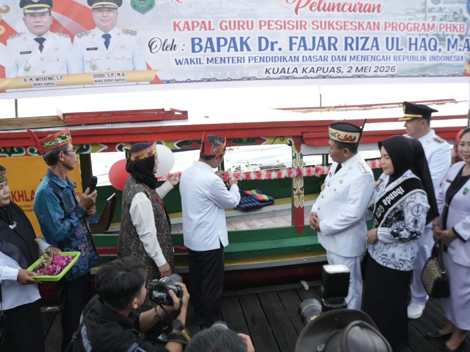 Kapal Guru Pesisir Diluncurkan di Kapuas, Perluas Akses Pendidikan Wilayah Perairan