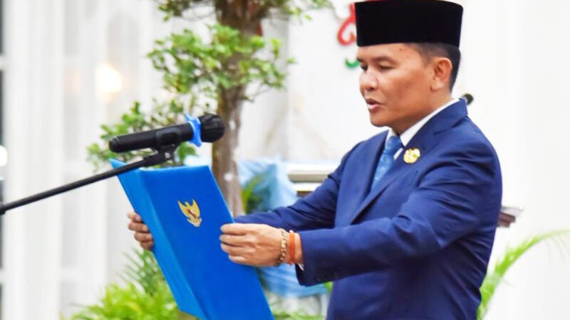 Gubernur Lantik 8 Pejabat Pimpinan Tinggi Pratama