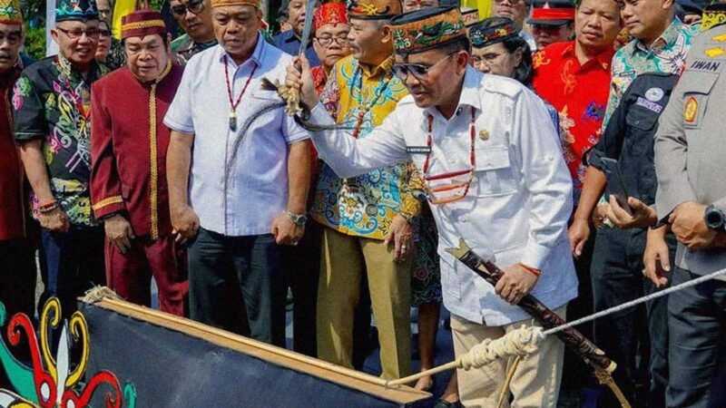 Pemancangan Tiang Perdana, Gubernur Tegaskan Huma Betang Sebagai Pusat Pelestarian Budaya Dayak
